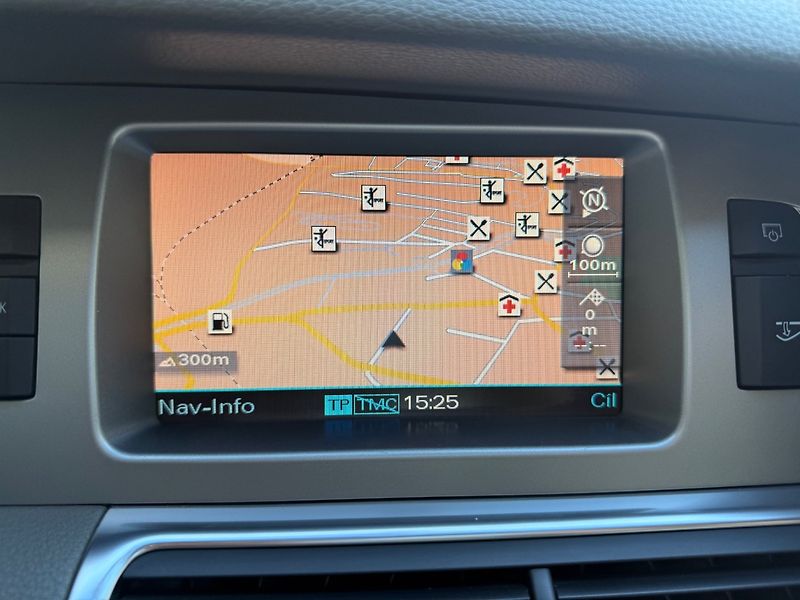 Audi Q7 (2007) 3.0 TDI 171 kW Quattro CZ - fotka 17 z 28