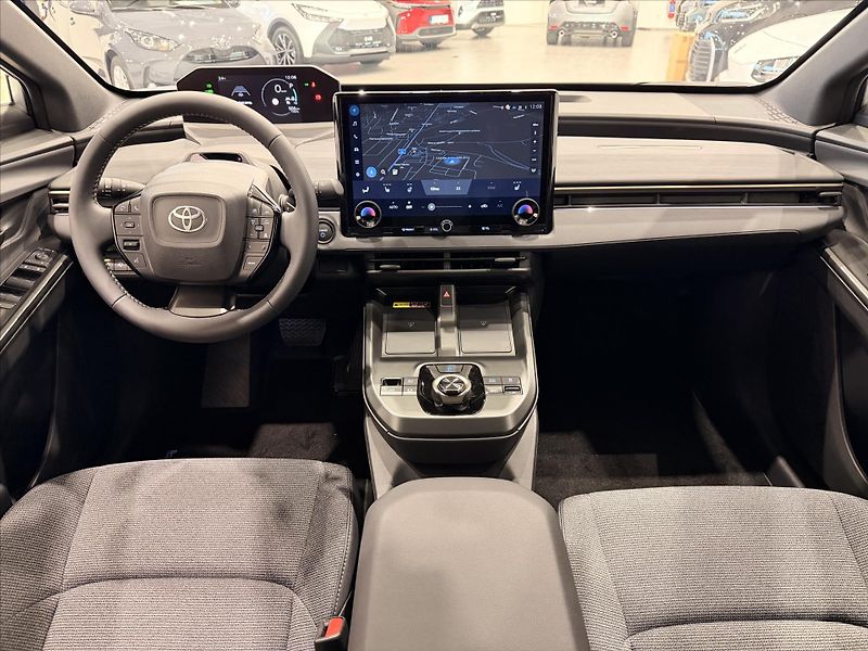 Toyota bZ4X Touring  74,7 kWh (380k) 4X4 E - fotka 10 z 12