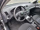Škoda Octavia (2013) II kombi STYLE 1.4TSi tažné - náhled 9