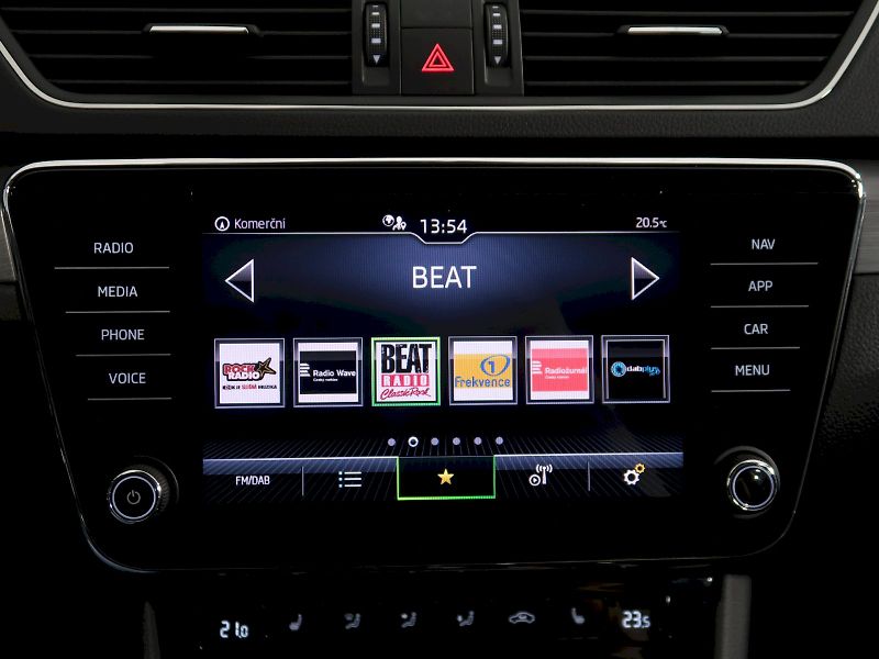 Škoda Superb (2021) STYLE 2.0TDI 110KW TAŽNÉ - fotka 24 z 40