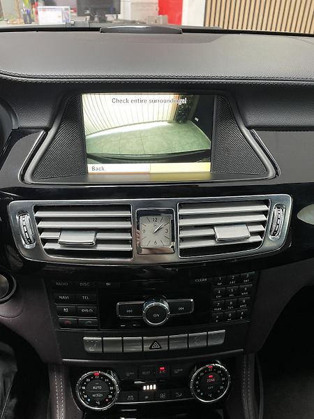 Mercedes-Benz CLS 350d 4MATIC ČR LED NAVI TOP !! - fotka 29 z 30