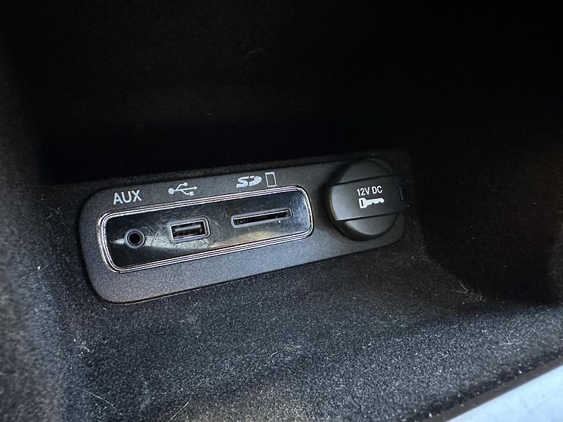 Jeep Grand Cherokee (2015) 3.0CRD/184KW *SUMMIT* H&K *TZ - fotka 21 z 46