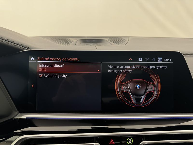 BMW X5 M50D*CZ*1-MAJ*DPH*TOP* - fotka 39 z 48
