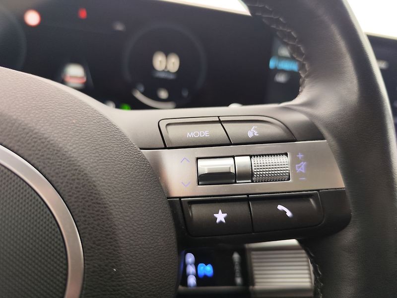 Hyundai Kona 1.6 GDI/95kW HEV Smart Tech - fotka 26 z 32
