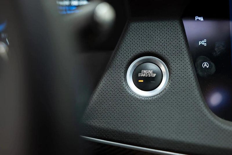 Cadillac CT6 3.0 TT 307 kW 4x4 - fotka 23 z 31