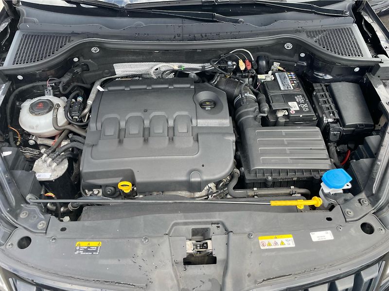 Škoda Karoq 2.0 TDi Sportline - fotka 30 z 30