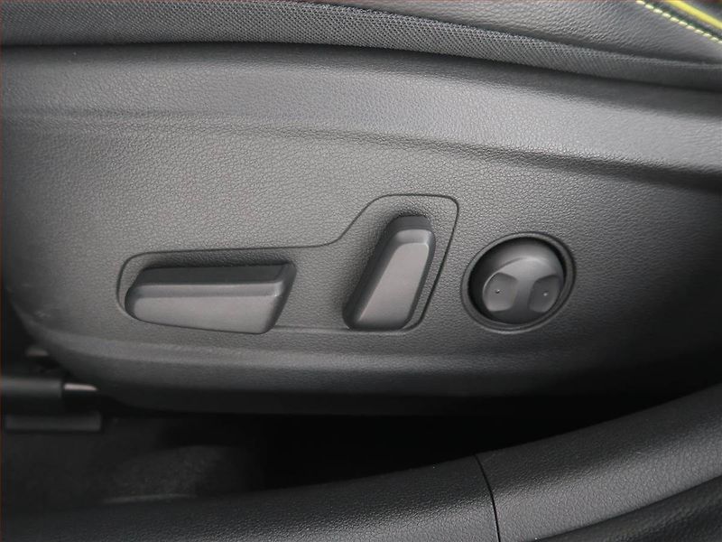 Hyundai Kona (2017) 1.0 T-GDI, Kůže, Tempomat - fotka 22 z 22
