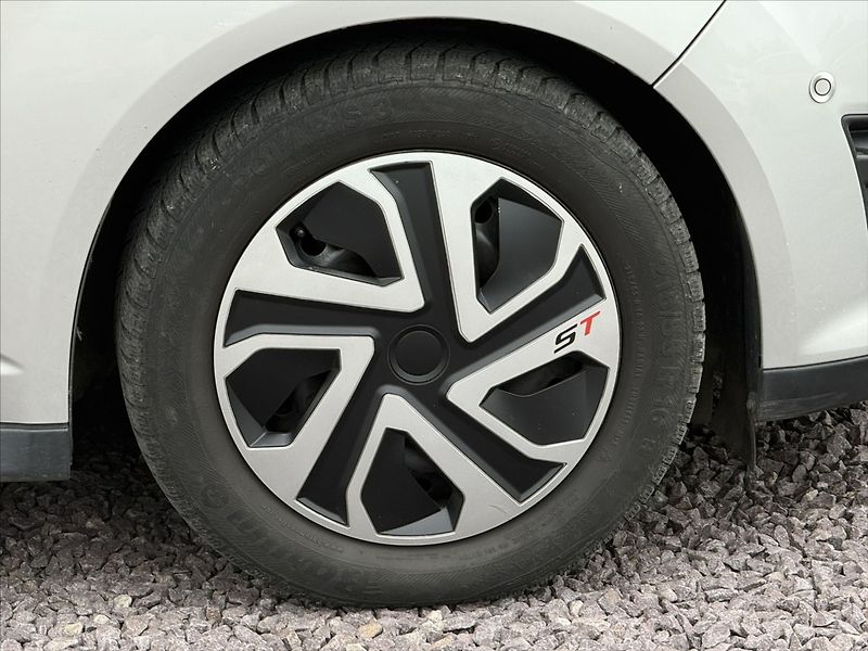Ford Grand C-MAX 1,6 Duratorg TDCi 85kW Trend - fotka 22 z 22