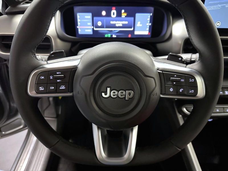 Jeep Avenger (2026) 1.2 T e-hybrid AT 145k 4xe Upl - fotka 19 z 20