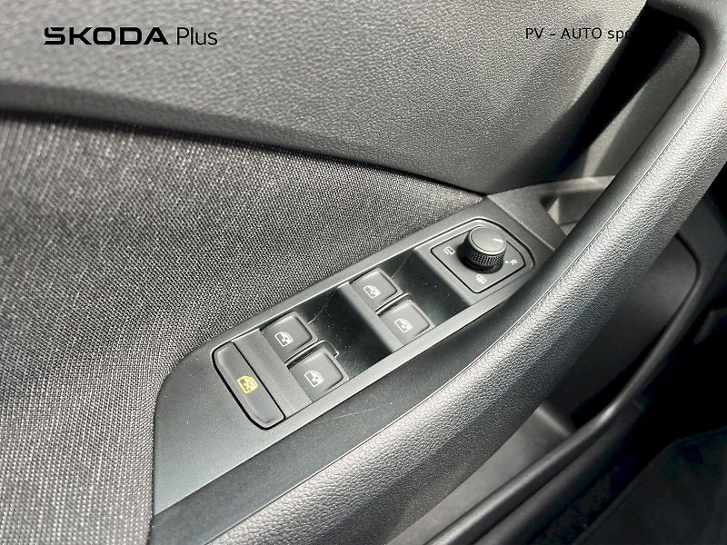 Škoda Scala (2025) TOP SELECTION 1.0 TSI 85kW - fotka 21 z 31