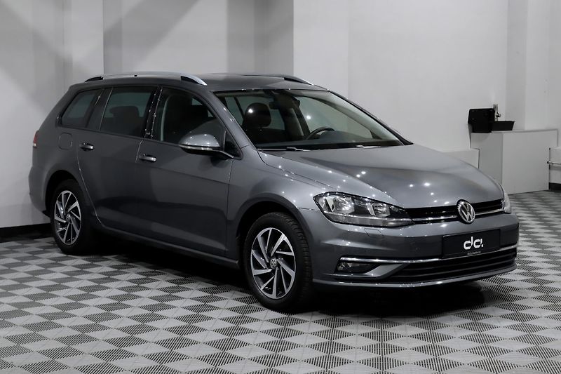 Volkswagen Golf 7 FL Variant 1.4 TSI 92 kW DSG - fotka 2 z 33