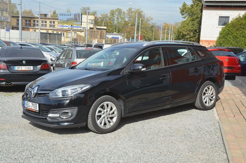 Renault Mégane (2014) 1.2 TCe 85kW / KEYLESS / TAŽNÉ - fotka 3 z 30