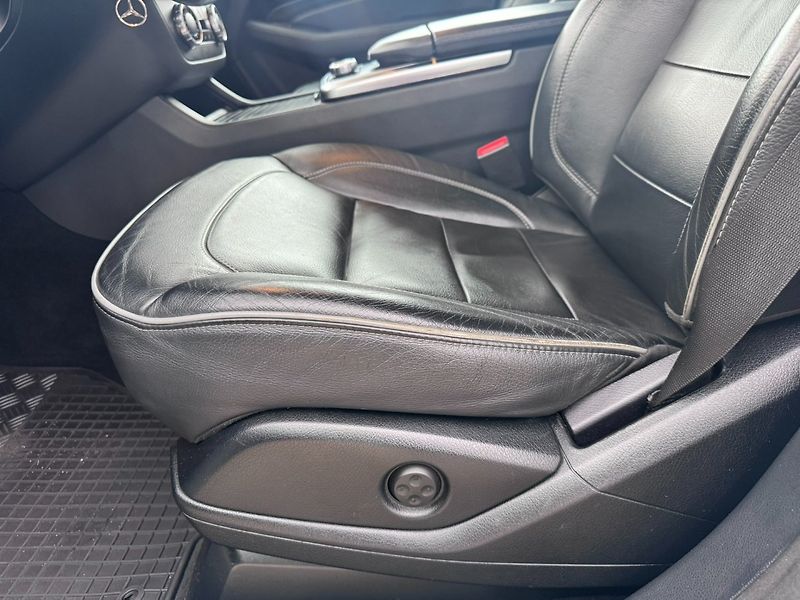 Mercedes-Benz Třídy M (2012) 350 3,0 CDI 190KW 4MATIC TAŽNÉ - fotka 37 z 50