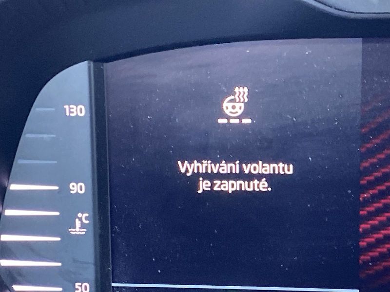 Škoda Octavia (2020) Combi 2.0 TDI DSG RS - fotka 26 z 39