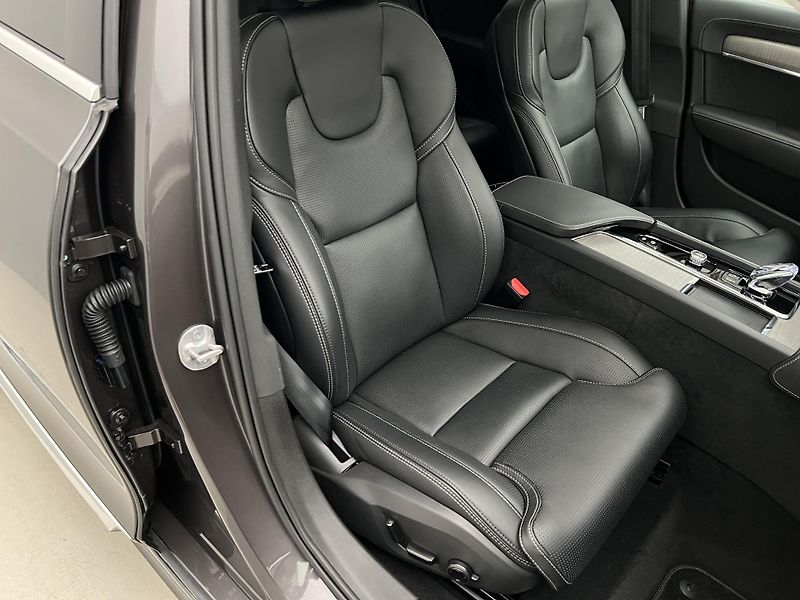 Volvo S90 B5 AWD ULTIMATE BRIGHT AUT - fotka 22 z 47