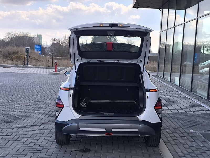 Hyundai Kona (2026) 1,6 T-GDI 2WD DCT SMART TECH  - fotka 6 z 30
