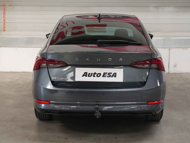 Škoda Octavia (2020) 2.0 TD, ČR, Style, TZ, LED - fotka 5 z 21