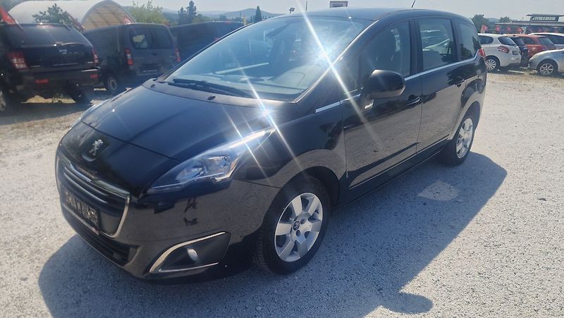Peugeot 5008 1,6 HDI - fotka 3 z 10