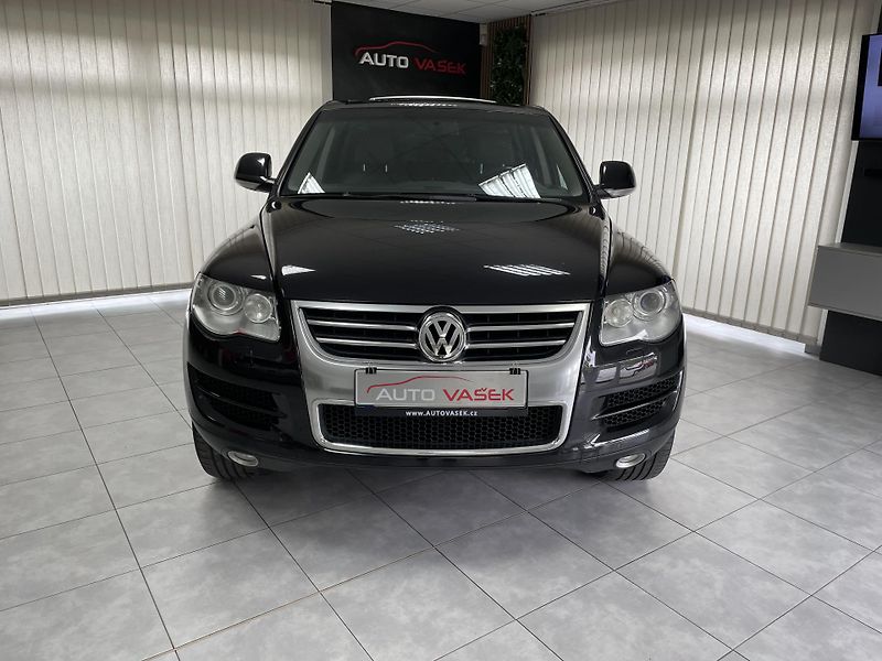 Volkswagen Touareg 2.5 TDi ČR 6M 4X4 TZ 3500KG  - fotka 4 z 25