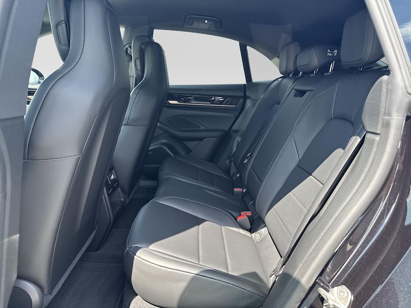 Porsche Macan 4S - fotka 20 z 29