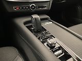 Volvo V90 B4 MOMENTUM AUT - náhled 27