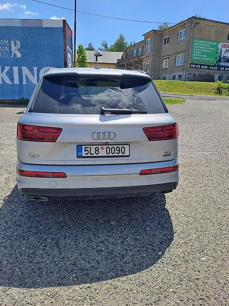 Audi Q7 (2017) - fotka 6 z 28