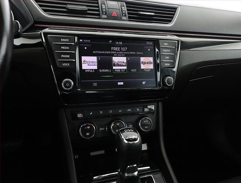 Škoda Superb (2016) Laurin&Klement 2.0 TDI 4x4 - fotka 10 z 17