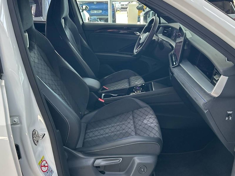 Volkswagen Tayron (2025) 2.0 TDI 7DSG 4MOTION R-Line - fotka 11 z 35