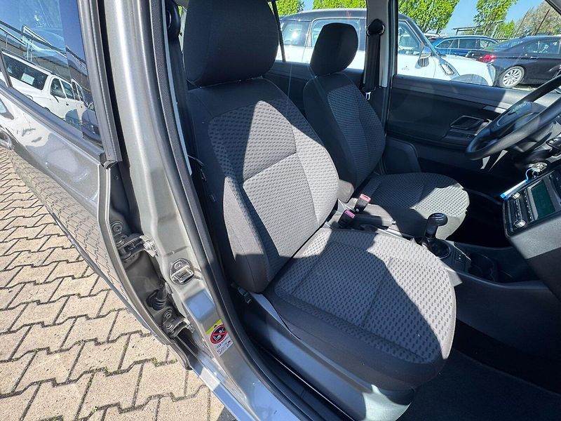 Škoda Fabia (2010) 1,2 TSI 63 KW STK - fotka 36 z 50