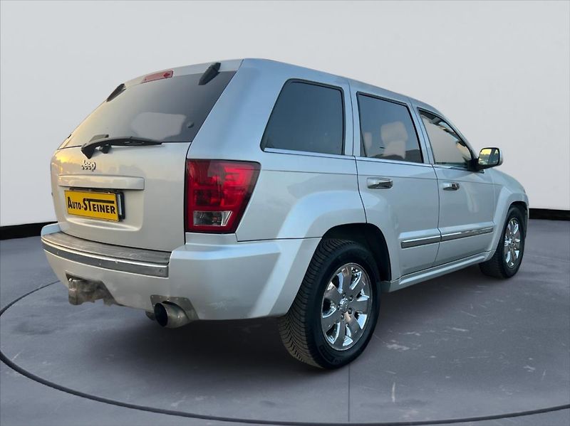 Jeep Grand Cherokee 6,1 SRT8,Tažné,LPG - fotka 9 z 18