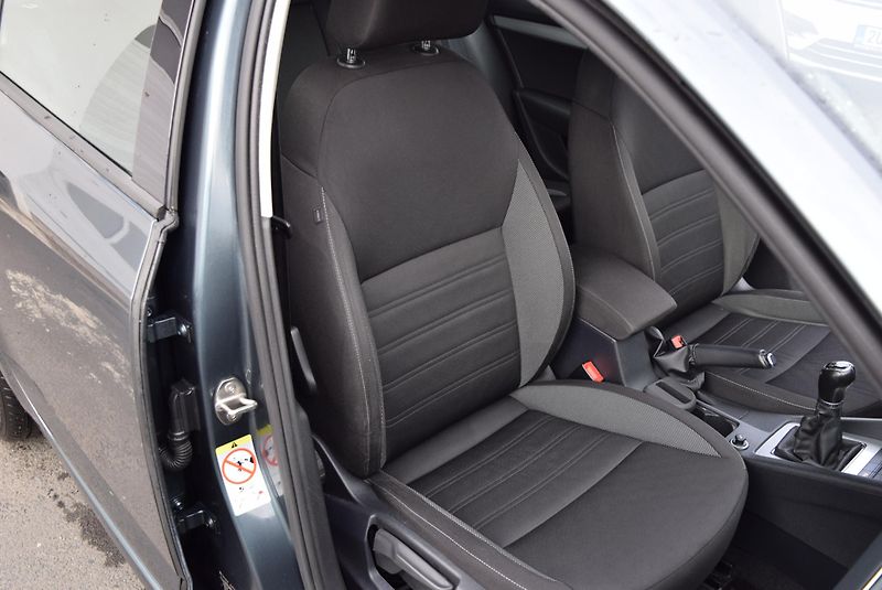 Škoda Octavia (2017) 1.5TSI 110kw AMBITION APP TEMP - fotka 37 z 50