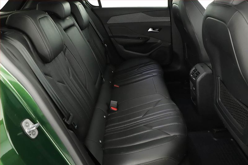 Peugeot 308 (2022) Allure Hybrid 180 - fotka 7 z 19