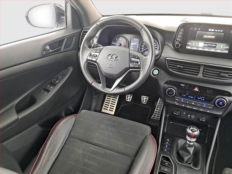 Hyundai Tucson (2021) N-Line 1.6 CRDi, 4X4 - fotka 7 z 19