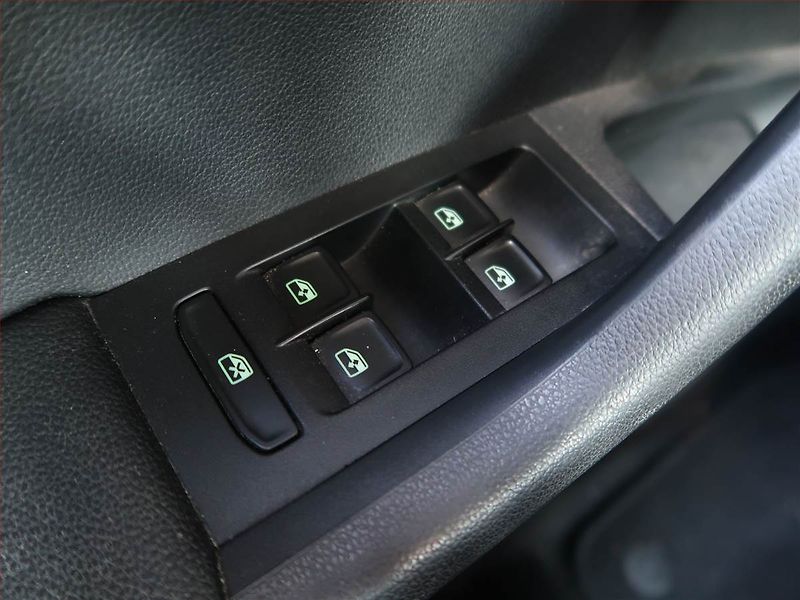 Škoda Octavia (2016) 1.6 TDI, Tempomat - fotka 16 z 16