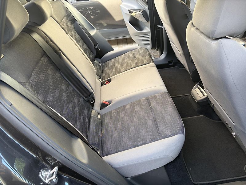 Volkswagen ID.4 (2021) 77kwh, 150kw, SOH 96%, tazne - fotka 12 z 14