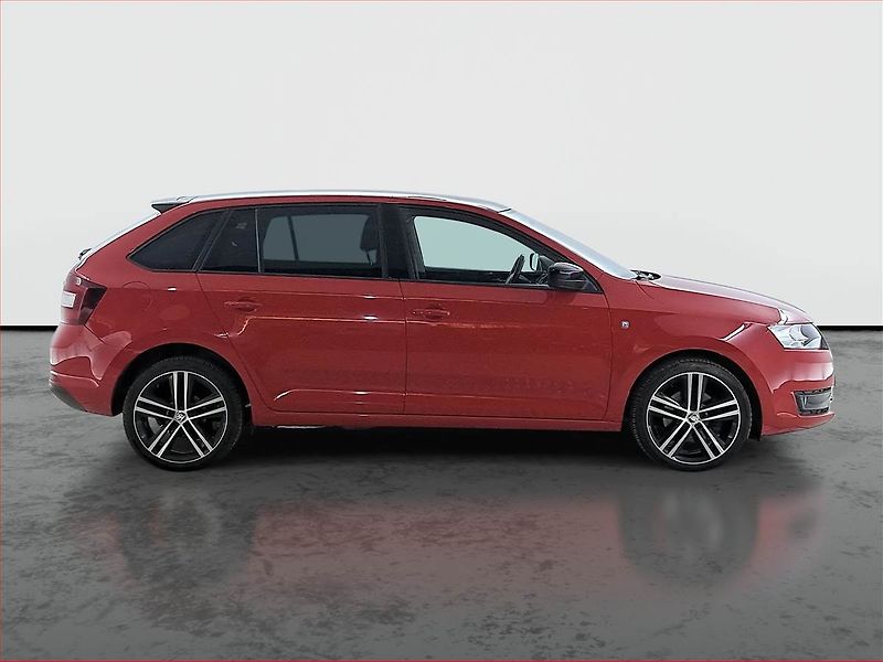 Škoda Rapid (2014) Spaceback 1.2 TSI, Navi - fotka 6 z 17
