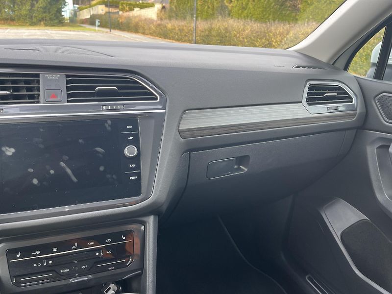 Volkswagen Tiguan Allspace (2023) 2,0TDI 4Motion 7DSG Elegance - fotka 15 z 24