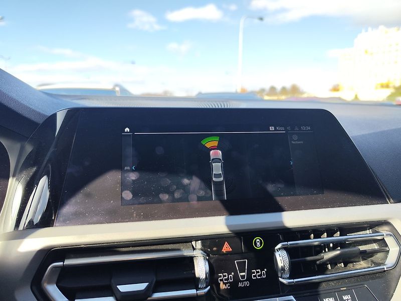 BMW Řada 3 E330/215kW Sportline AT PHEV - fotka 23 z 34