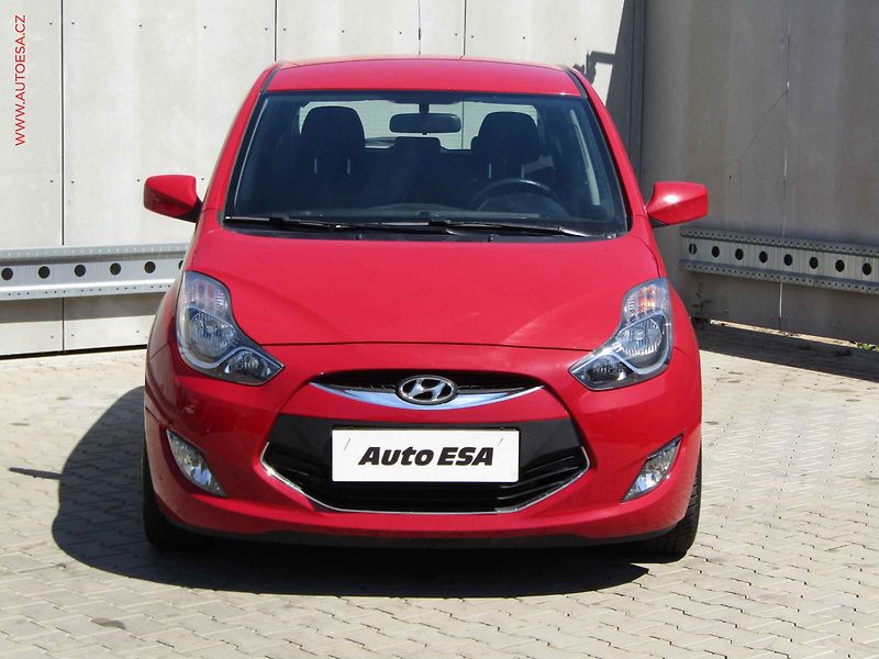 Hyundai ix20 (2013) 1.4 CVVT, ČR, servis.kniha - fotka 2 z 19