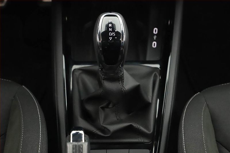 Škoda Kamiq (2024) 1.0 TSI, Drive, FullLed - fotka 10 z 20