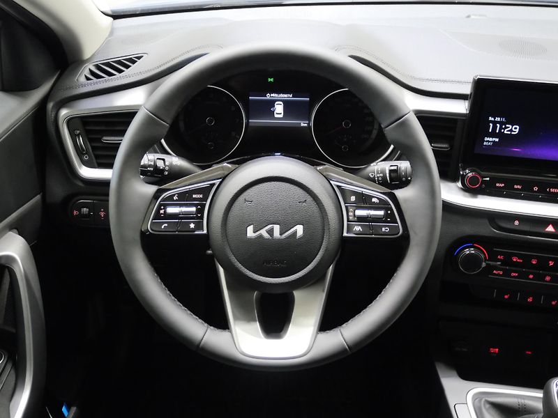 Kia Ceed - fotka 14 z 25