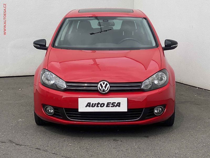 Volkswagen Golf (2011) 1.2 TSi, Style, +ALU - fotka 2 z 15