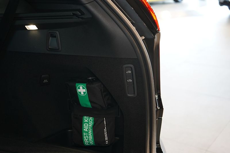 Volvo XC90 B5 PLUS Black Edition, Vzduch - fotka 15 z 49