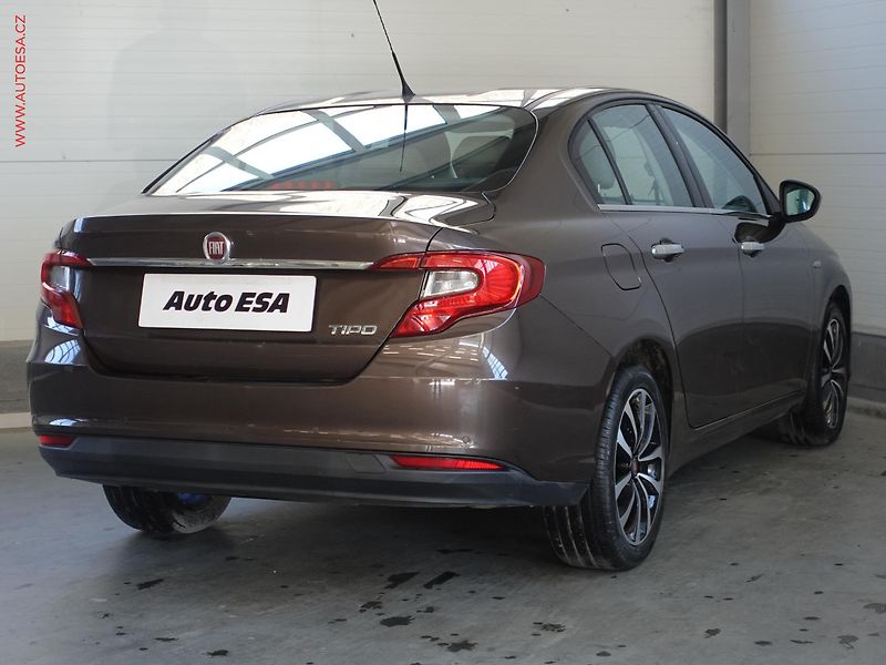 Fiat Tipo (2016) 1.4i, AC, tempo, park.asist - fotka 4 z 20