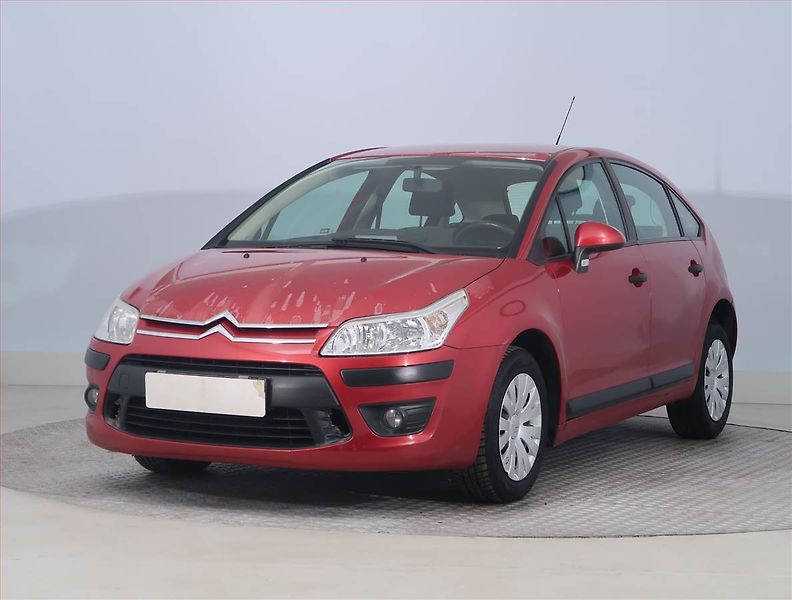Citroën C4 (2009) 1.6 HDi, nová STK, Klima - fotka 2 z 14