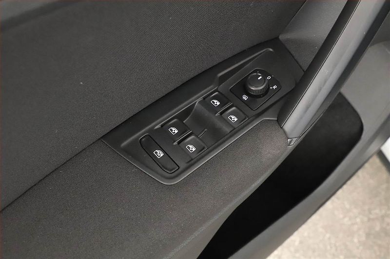 Volkswagen Tiguan (2020) 1.5 TSI - fotka 14 z 14