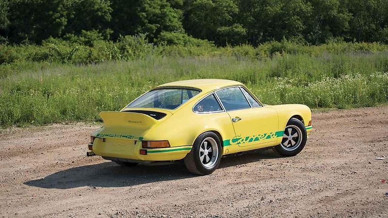 Porsche 911 Carrera RS 2.7 Lightweight.