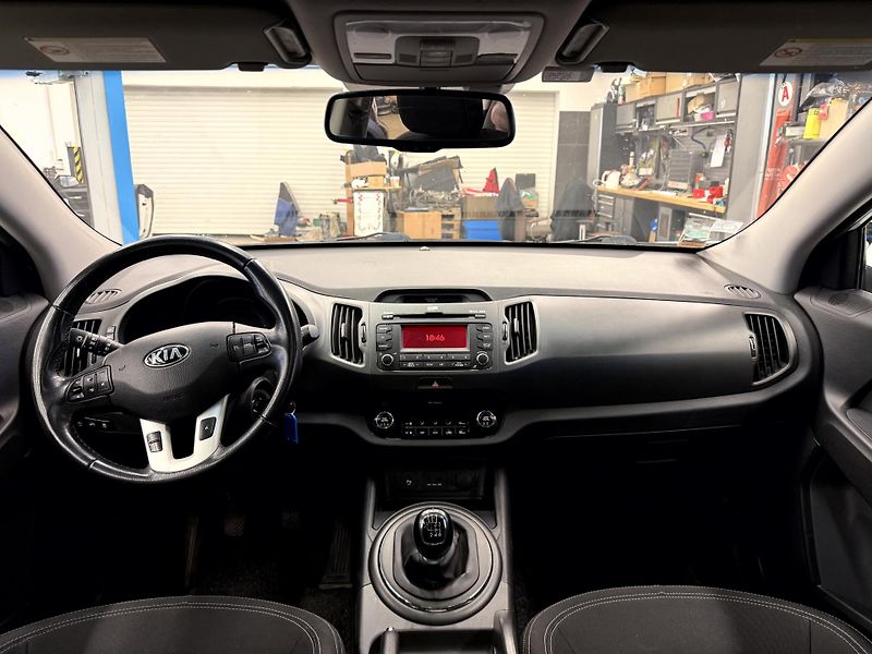Kia Sportage 1.7 CRDi 85 kW - fotka 8 z 19