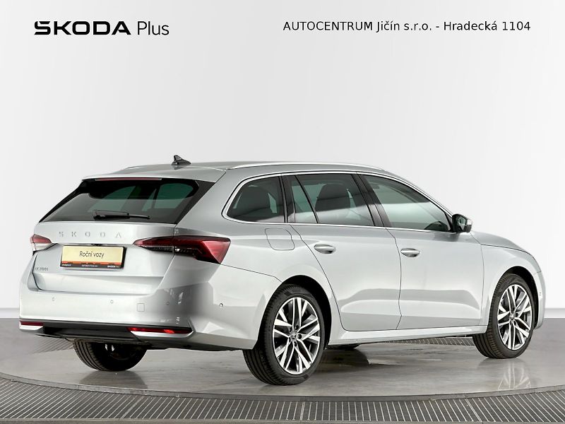 Škoda Octavia (2025) Combi DSG 2.0TDI 110kW Exclusi - fotka 2 z 39