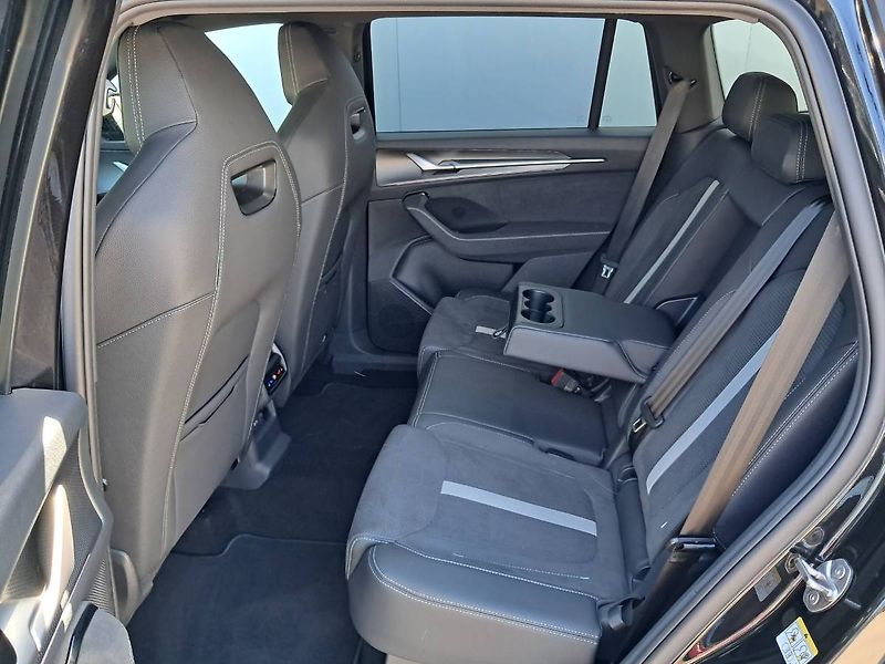 Škoda Kodiaq (2025) SPORTLINE 2.0 TDI / 142 kW 4x4 - fotka 21 z 29